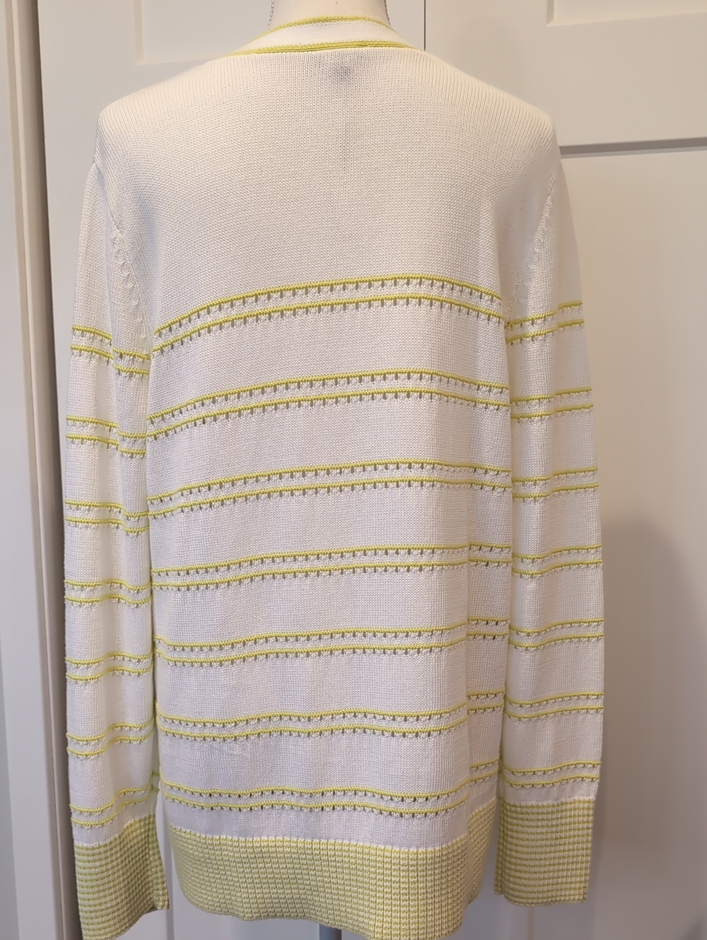 Talbots V-Neck Girlfriend Long Sleeve Lime/White Cardigan L nwt - Picture 6 of 11